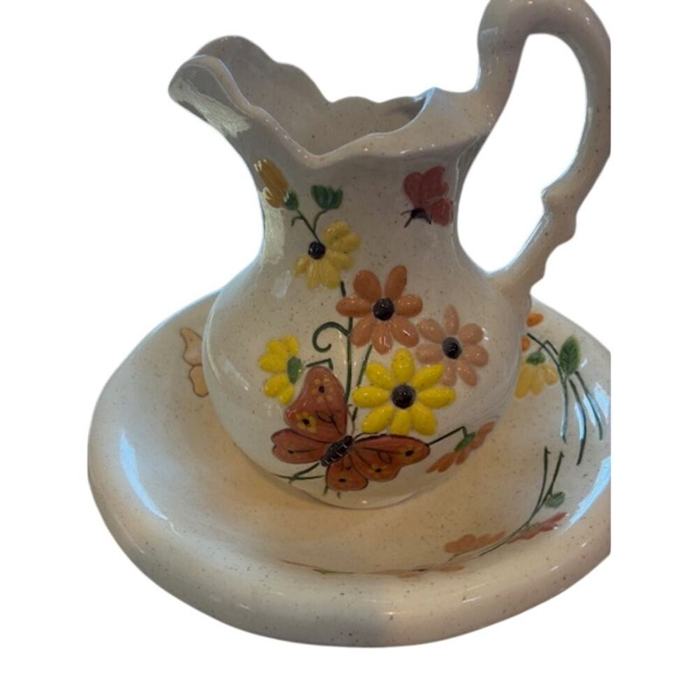 Vintage Beautiful Ceramic Pitcher & Basin Set Handpainted w/Flowers and Buttefly